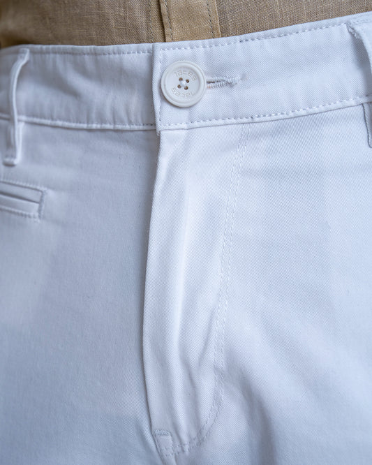 7ate9 Men White Cotton Lycra Trousers | 789A0031
